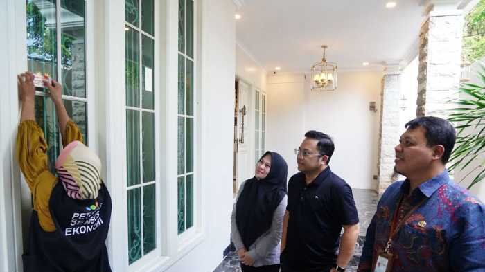 Darmawangsyah Muin dan Istri Ikuti Pendataan BPS, Ajak Warga Dukung Sensus Ekonomi 2026  