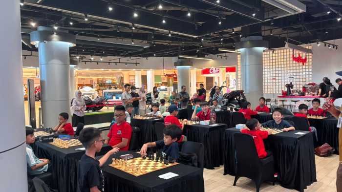 Isi Libur Semester, Honda Holiday Hub Hadirkan Turnamen Catur hingga Live Music di Makassar
