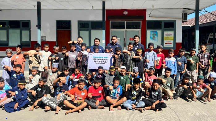 PT Semen Tonasa Gelar Sunatan Massal untuk 200 Anak, Perkuat Komitmen Tingkatkan Kesehatan Masyarakat