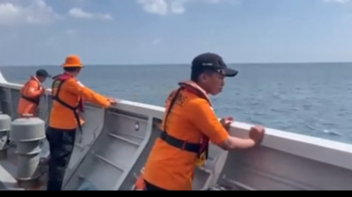 Hari Ketiga Pencarian KM Nurul Salsa, Basarnas Kerahkan Kapal SAR dan Pesawat Cari 24 Korban
