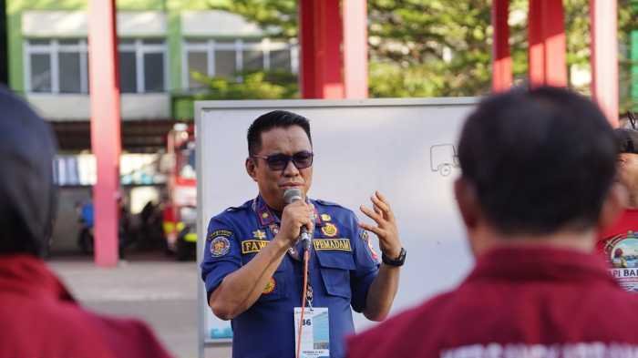 Damkarmat Makassar Fokus Bangun Kesiapsiagaan Warga Pulau Lewat Program API BAHARI