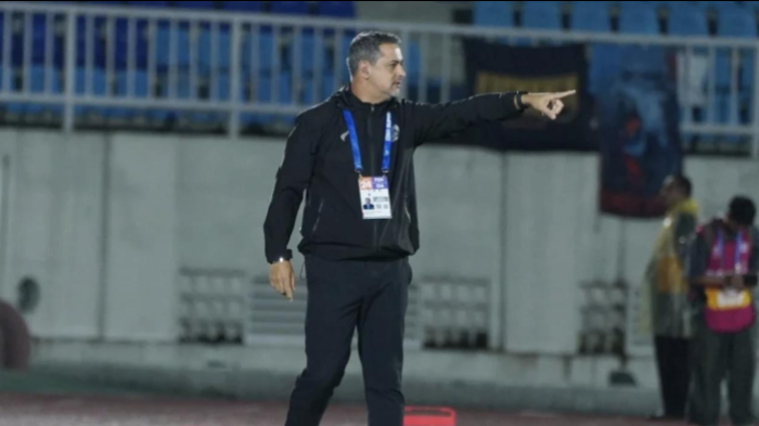 Marcos Santos Minta Arema FC Jaga Mentalitas Demi Tiket Semifinal Piala Presiden 2026