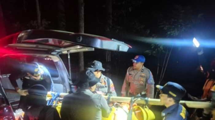 Operasi Kemanusiaan Berhasil, Dua Jenazah Korban Gunung Piramid Dievakuasi Tim Gabungan