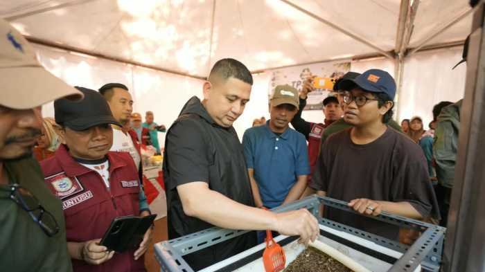 Jelajah Sampah Titik ke-14 di Tamalanrea, Appi Ajak Warga Pilah Sampah dari Rumah
