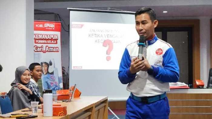 Berkendara Motor Pakai Rok? Istruktur Safety Riding Wanny Dewa Ingatkan Risikonya