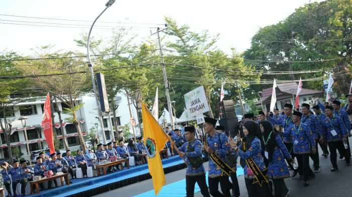 1.157 Peserta dari 38 Provinsi dan 79 Kementerian-Lembaga Ikuti Defile MTQ KORPRI di Makassar