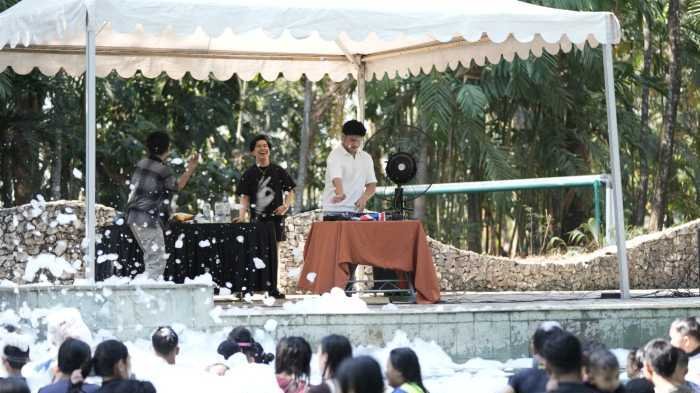 Foam Party hingga DJ Performance, Bugis Waterpark Sulap Akhir Pekan Jadi Pesta Air