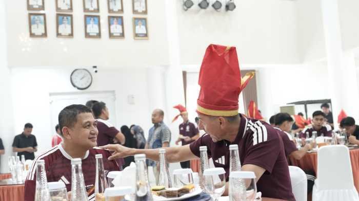 Munafri Arifuddin Jamu PSM Makassar, Tegaskan Dukungan Pemkot Jelang Laga Perdana di Parepare