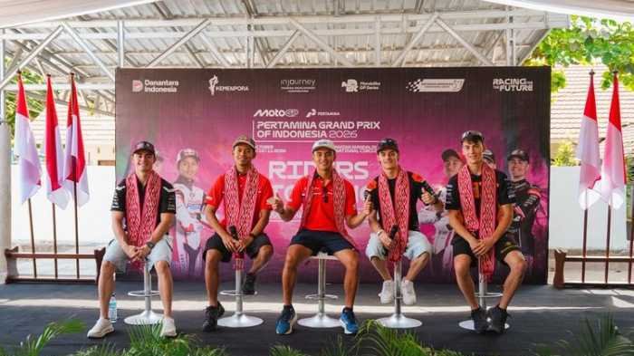 Pembalap Honda Mario Aji dan Veda Ega Pratama Berbagi Kisah Perjuangan di SDN 2 Kuta Mandalika