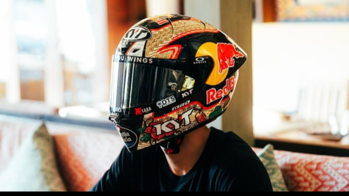 Diogo Moreira Pakai Helm Motif Batik di MotoGP Mandalika, Ada Barong Bali